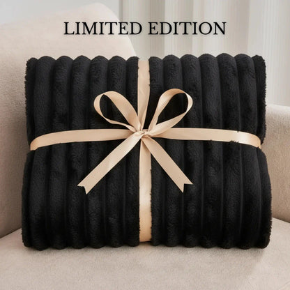 The Mavendi Fleece Blanket