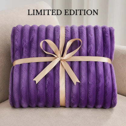 The Mavendi Fleece Blanket