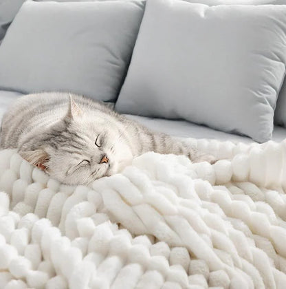 The Mavendi Fleece Blanket